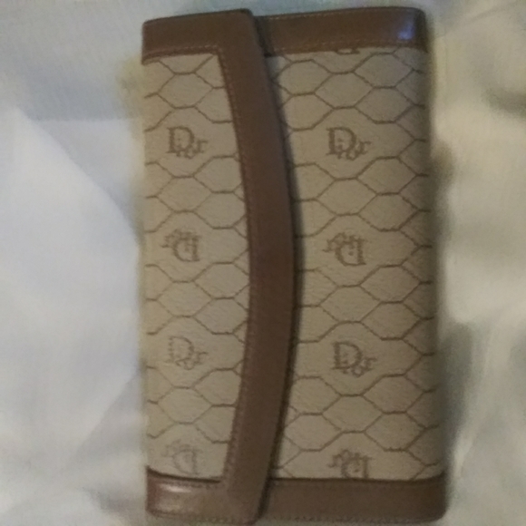 RARE Vintage Dior Honeycomb Wallet. See last picture - Picture 2 of 8